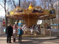 Карусель лошадки